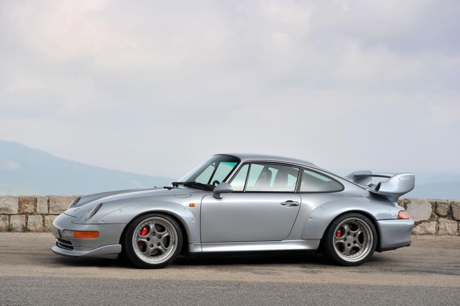  Porsche 911 GT2 1996 года  (фото 12 из 22)